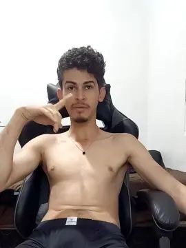 Gay sex chat with joesley4 - camgaychat.com - Portugal