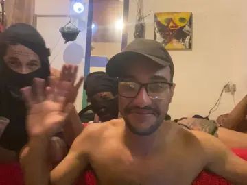 Gay sex chat with Jeyjeyzzzxx - camgaychat.com - Armenia
