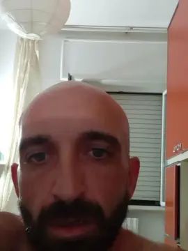 Gay sex chat with BITTER_MALE - camgaychat.com - Britain