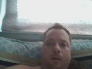 Gay sex chat with mitch9696 - camgaychat.com - Britain