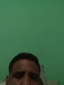 Gay sex chat with morochocalenti1 - camgaychat.com - Spain