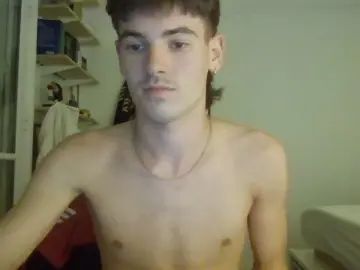 Gay sex chat with lelele44 - camgaychat.com - France