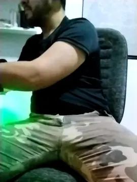 Gay sex chat with adrian_fodovc_1 - camgaychat.com - Portugal