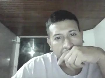 Gay sex chat with imalejoromero - camgaychat.com - Britain