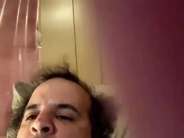 Gay sex chat with hdizzy99 - camgaychat.com - Britain