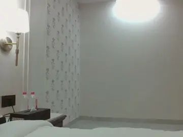 Gay sex chat with Erotichorny99 - camgaychat.com - Britain