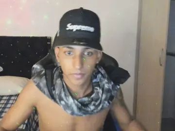 Gay sex chat with DavidScott69 - camgaychat.com - Portugal