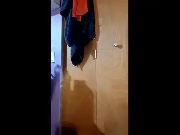 Gay sex chat with bobdobbs21666 - camgaychat.com - Britain