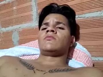 Gay sex chat with odiaz19 - camgaychat.com - Spain