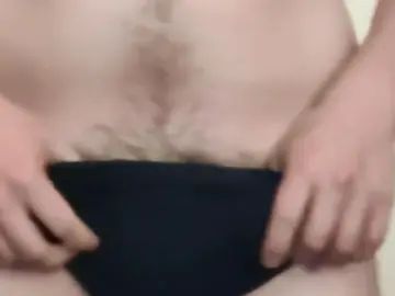 Gay sex chat with ShaneC98 - camgaychat.com - Britain