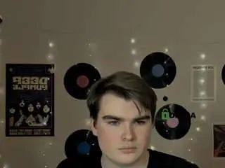 Gay sex chat with theo-drift - camgaychat.com