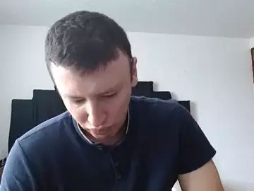 Gay sex chat with Dan_Pett - camgaychat.com - Spain