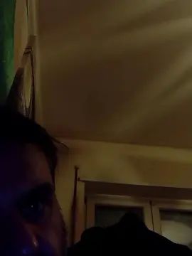 Gay sex chat with cazzo84hot - camgaychat.com - Italy