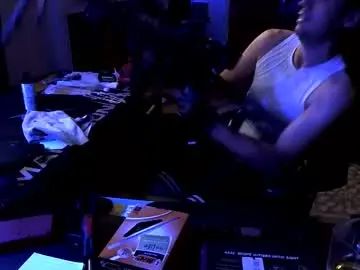 Gay sex chat with sccolakink - camgaychat.com - Britain