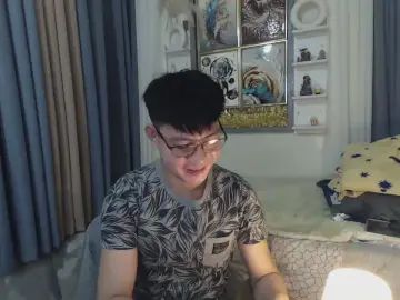 Gay sex chat with XboyshyX - camgaychat.com