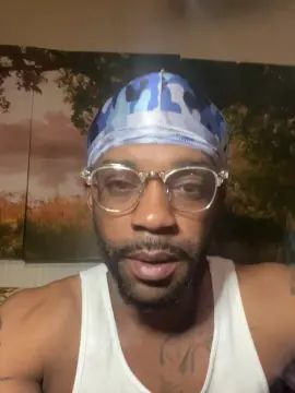 Gay sex chat with Eazyboy - camgaychat.com - Britain