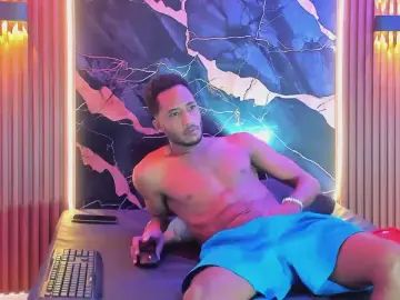 Gay sex chat with Dani_Pervert_X - camgaychat.com