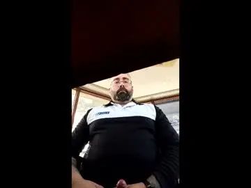 Gay sex chat with metalvulture - camgaychat.com - Britain