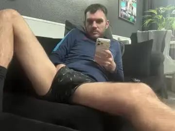 Gay sex chat with mrb30 - camgaychat.com - Britain