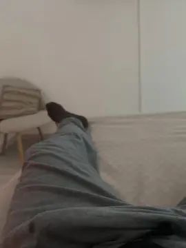 Gay sex chat with Calciatore_19 - camgaychat.com - Italy