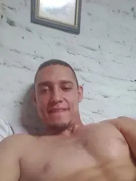 Gay sex chat with MiltonA - camgaychat.com - Spain