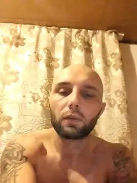 Gay sex chat with Cipriancodru - camgaychat.com - Britain