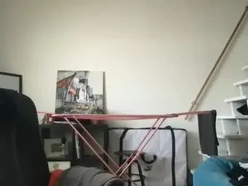 Gay sex chat with 333cum333 - camgaychat.com - Britain