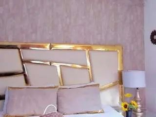 Gay sex chat with elliotvolkov - camgaychat.com