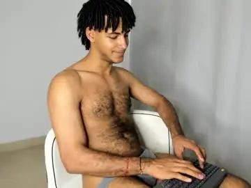 Gay sex chat with zayn_moreno - camgaychat.com - Britain