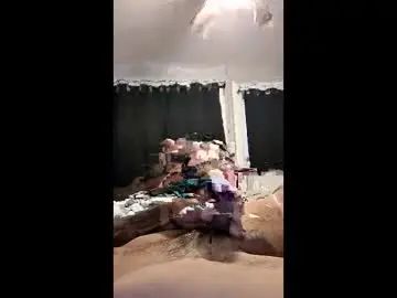 Gay sex chat with julio2118 - camgaychat.com - Britain