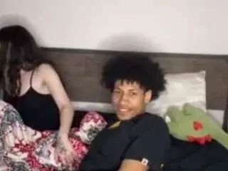 Gay sex chat with therealmandingoo - camgaychat.com