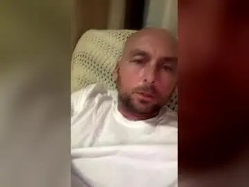 Gay sex chat with clintonclark101 - camgaychat.com - Britain