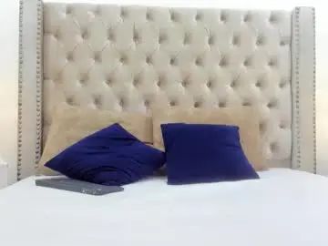 Gay sex chat with alexo_klenner - camgaychat.com - Britain