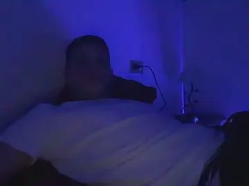 Gay sex chat with vezzo99 - camgaychat.com - Italy