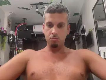 Gay sex chat with mlkzaocarioca - camgaychat.com - Portugal