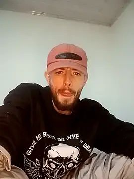 Gay sex chat with Aaronkiller - camgaychat.com - Spain