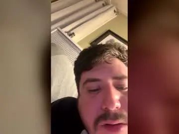 Gay sex chat with hardthickload12456 - camgaychat.com - Britain