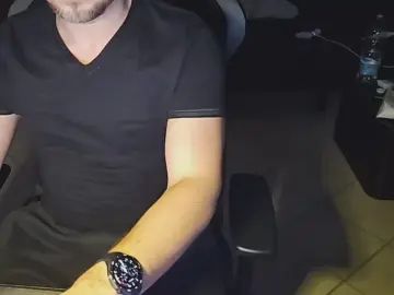 Gay sex chat with Real_Bafiox - camgaychat.com - Italy