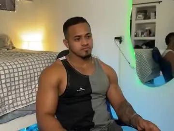 Gay sex chat with _max_steel - camgaychat.com - Spain