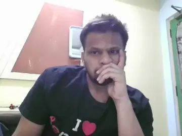 Gay sex chat with Humbyt - camgaychat.com