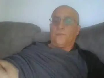 Gay sex chat with lovetightass251577 - camgaychat.com - Britain