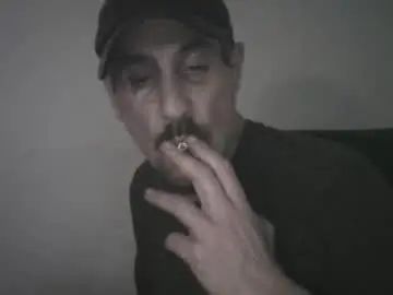 Gay sex chat with gmang4242 - camgaychat.com - Britain