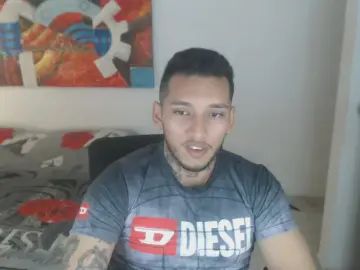 Gay sex chat with EvanVelvet - camgaychat.com - Spain