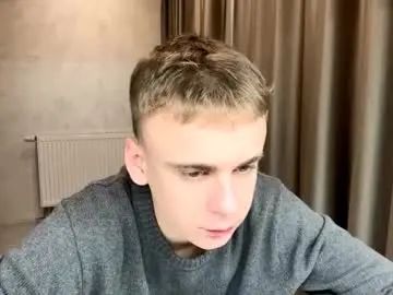 Gay sex chat with solofury - camgaychat.com - Britain