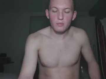 Gay sex chat with Henry19studennt - camgaychat.com - Britain