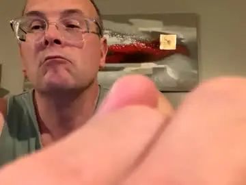 Gay sex chat with roomiesundies69 - camgaychat.com - Britain