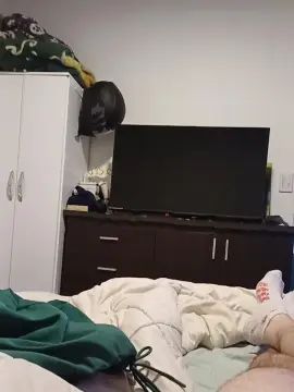 Gay sex chat with Ezeee1990_Po - camgaychat.com - Britain