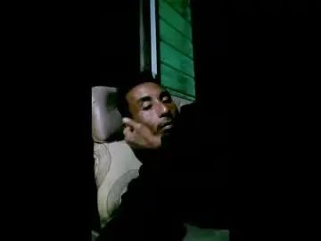 Gay sex chat with abdulwaris7072 - camgaychat.com - Britain