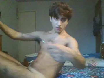 Gay sex chat with twnkylio - camgaychat.com - Britain