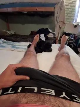 Gay sex chat with Atraccion077 - camgaychat.com - Britain